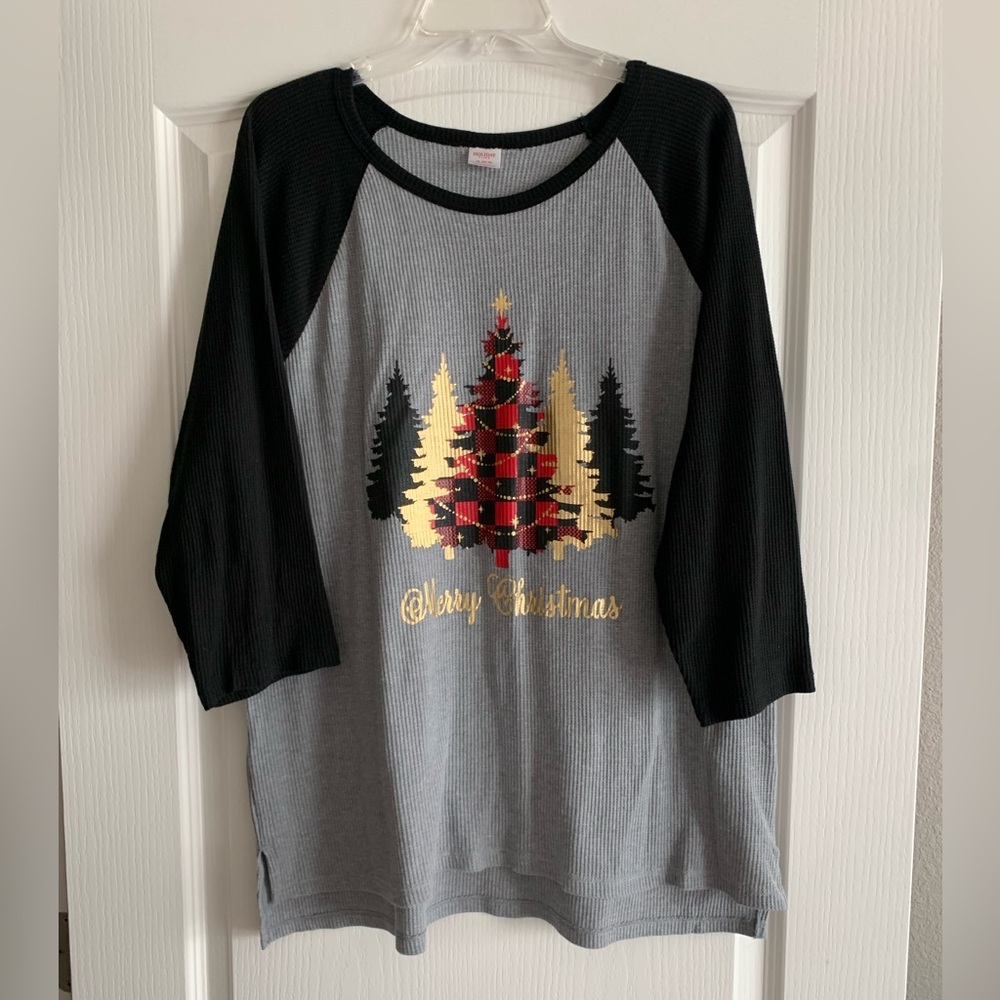 Christmas Tree Holiday Ragland blouse size XL